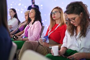 HR-Experience-2024-00182