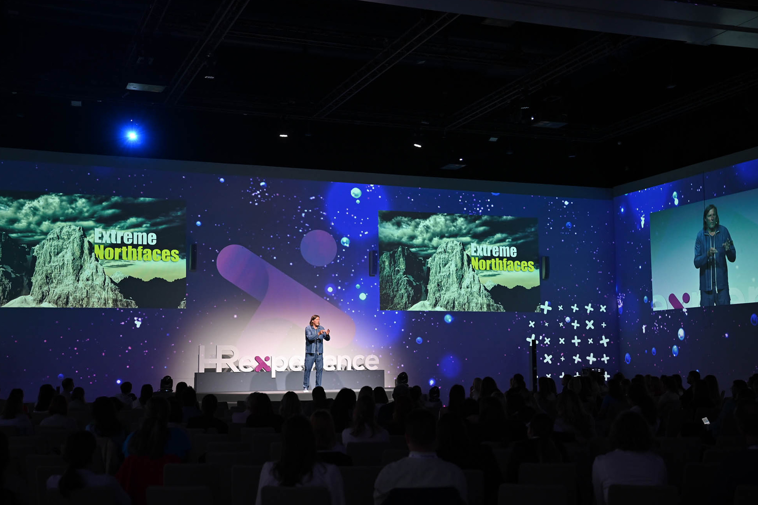 Scena sa HR Experience konferencije 2024