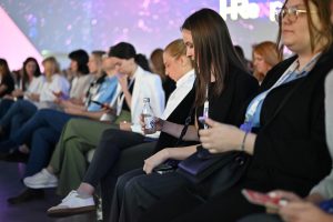 HR-Experience-2024-00217
